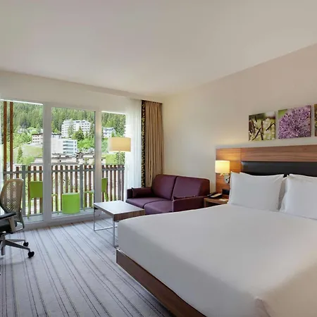 فندق Hilton Garden