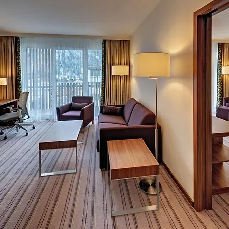 فندق Hilton Garden