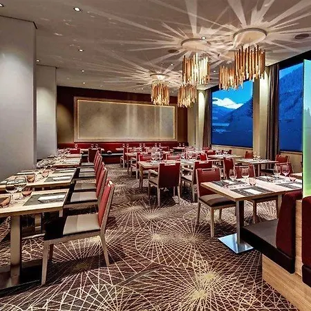 فندق Hilton Garden دافوس