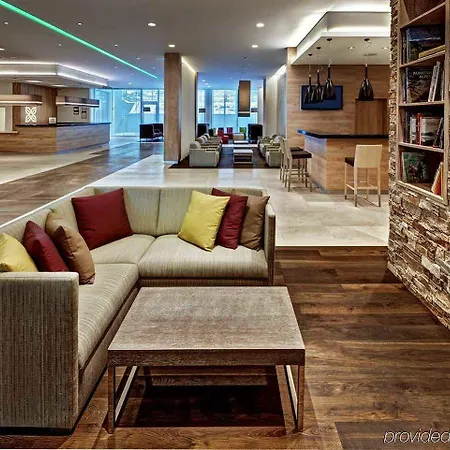 Hilton Garden فندق دافوس